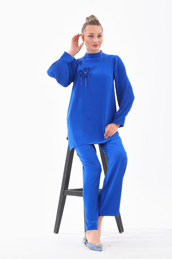 طقم بأكمام بليسيه مع بنطال