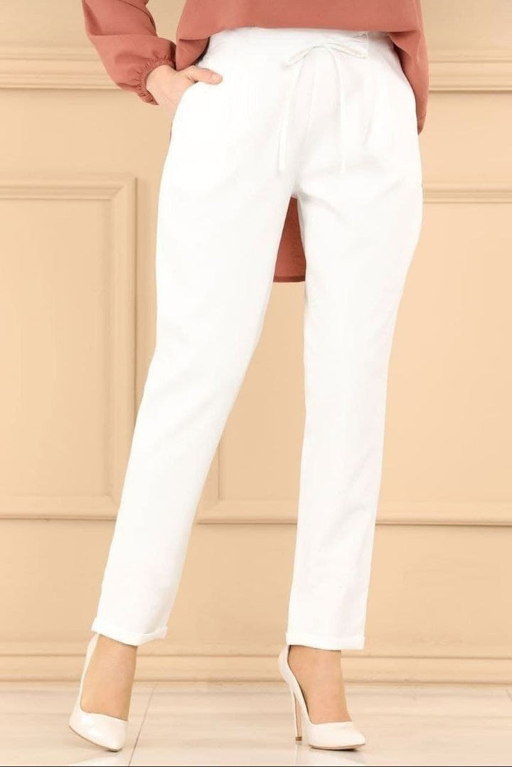 Women's regular fit solid drawstring pants in white